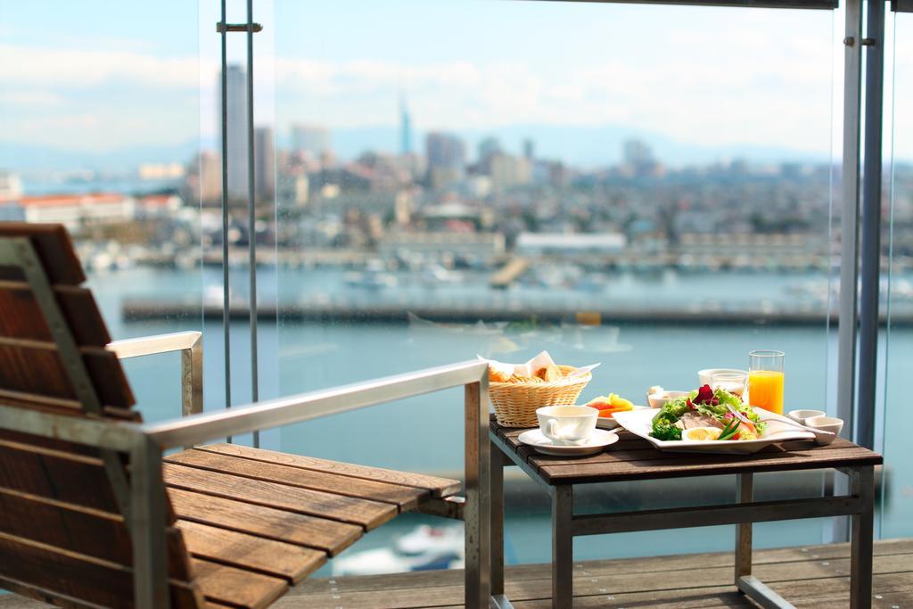 Hotel Marinoa Resort Fukuoka Bagian luar foto