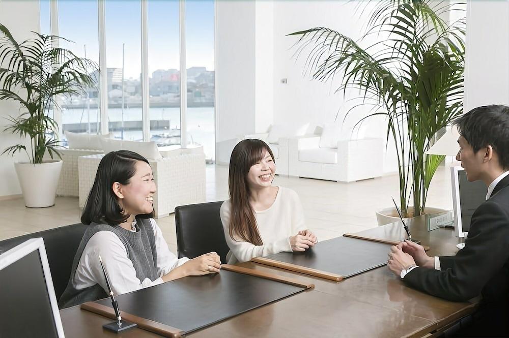 Hotel Marinoa Resort Fukuoka Bagian luar foto